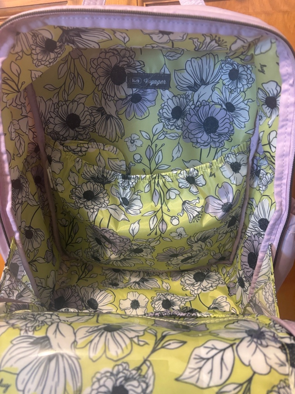 lug Voyager back pack in Sugar Plum. Price is Firm - Picture 5 of 13